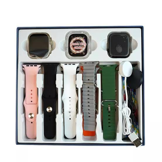 Y90 Ultra Smartwatch (Apple Clone)