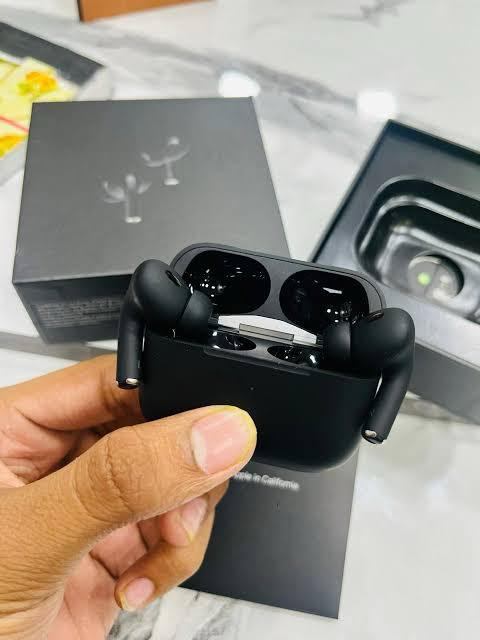 AirPods Pro 2 (Black edition)